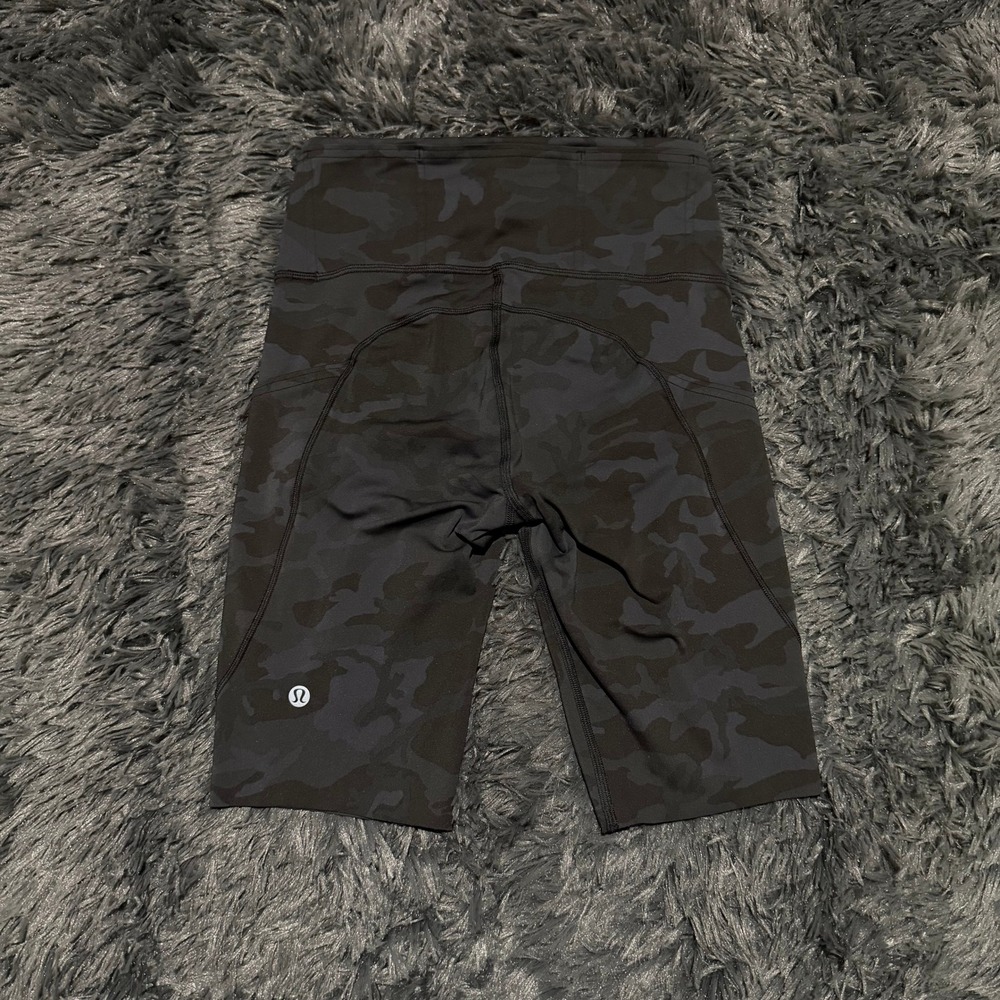 Lululemon Fast and Free High-Rise Short 8 Nulux Camo Deep Coal Multi Size 4